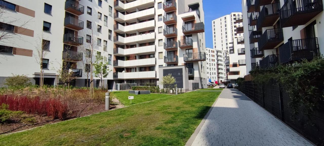 Labo Apartment Fort Wola Warschau Exterior foto